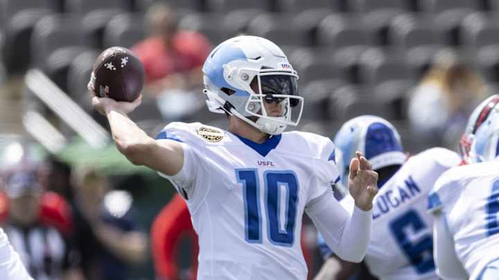 Jaguars Sign USFL Quarterback As Training Camp Opens
