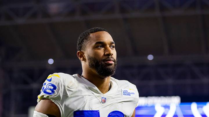'Hungry' LB Justin Hollins Not Ready for Rams to Stop Eating
