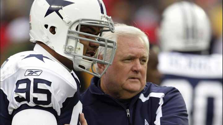 Ex-Cowboys Coach Wade Phillips Returns to Texas Pro Football