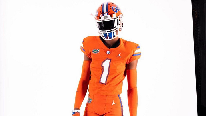 WR Aidan Mizell Signs With Florida Gators