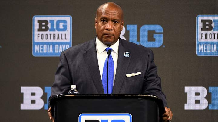 Pac-12 may be safe from Big Ten expansion, for now
