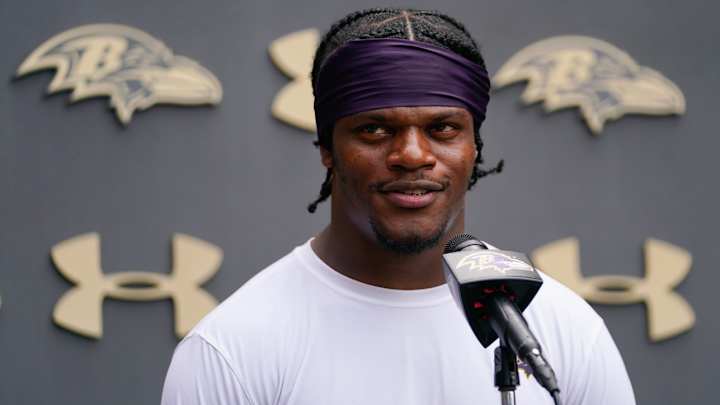 Lamar Jackson Thinks He’ll Have a New Ravens Contract Ahead of Season