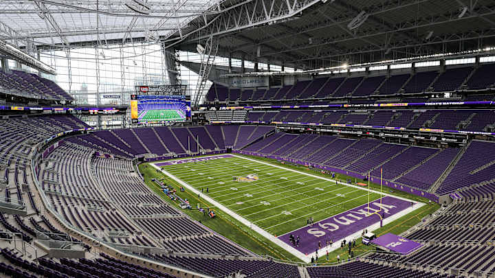 Vikings Training Camp Recap, Day 3: Kirk Cousins Sharp at U.S. Bank Stadium Vikings Training Camp Recap, Day 3: Kirk Cousins Sharp at U.S. Bank Stadium