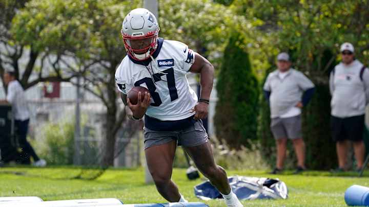 Is Damien Harris Entering Final Season With Patriots? Is Damien Harris Entering Final Season With Patriots?