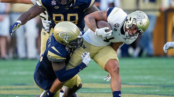 Georgia Tech Linebacker Demetrius Knight II Enters the Transfer Portal