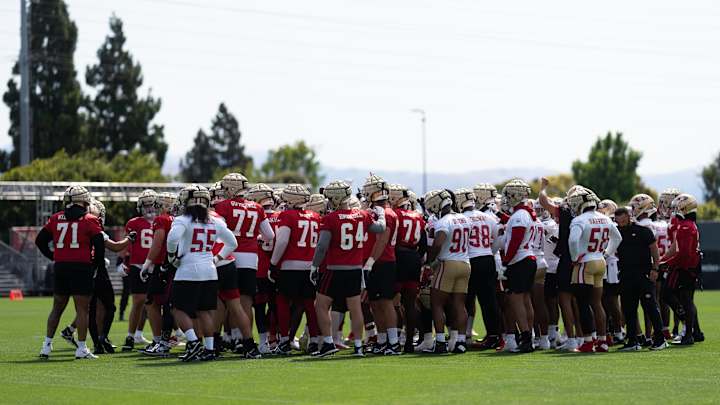 49ers Have a Problem With Their Interior Offensive Line