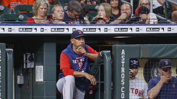 BREAKING TRADE: Houston Astros And Boston Red Sox Make A Deal