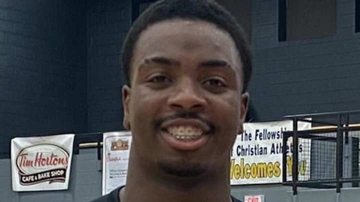 Josiah Davis Enrolls at WVU