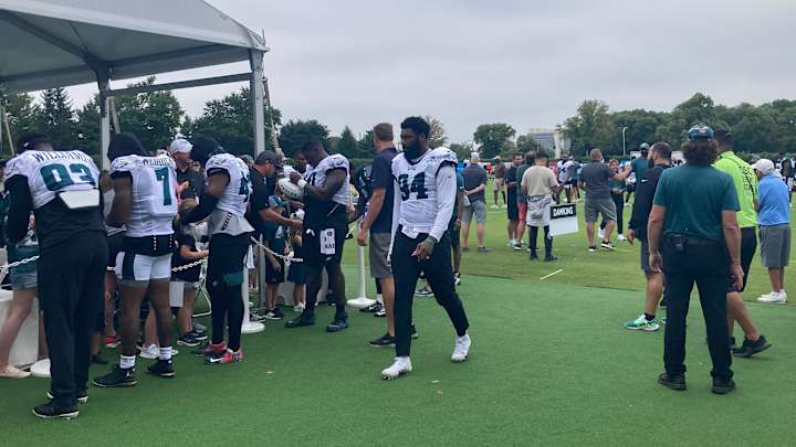 Rookies Jordan Davis, Cam Jurgens, and Nakobe Dean Step Forward on Day 4 Rookies Jordan Davis, Cam Jurgens, and Nakobe Dean Step Forward on Day 4