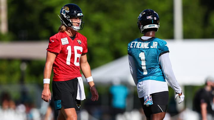 Jaguars to Sit QB Trevor Lawrence, RB Travis Etienne at Hall of Fame Game