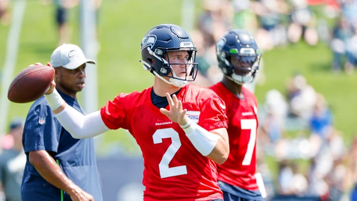 Observations From Seahawks Fifth Training Camp Practice: Drew Lock Finishes With a Flurry Observations From Seahawks Fifth Training Camp Practice: Drew Lock Finishes With a Flurry