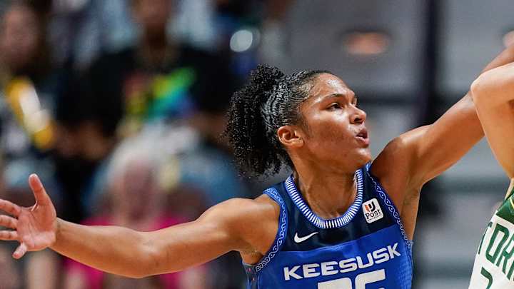 Alyssa Thomas Is Third Player in WNBA History to Record Multiple Triple-Doubles