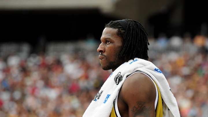 Ex Mizzou Star DeMarre Carrol Joins Bucks Coaching Staff