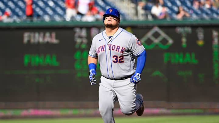 New York Mets Miss Big Catch Deadline Move, But Add Productive Reinforcements