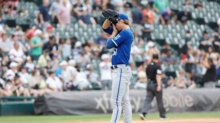 Matheny Praises Singer Despite Loss: ‘He’s Been Really Good Lately'