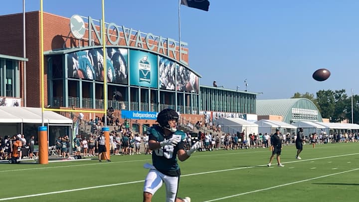 Jack Stoll Working on Becoming a More Complete Tight End in Second Season