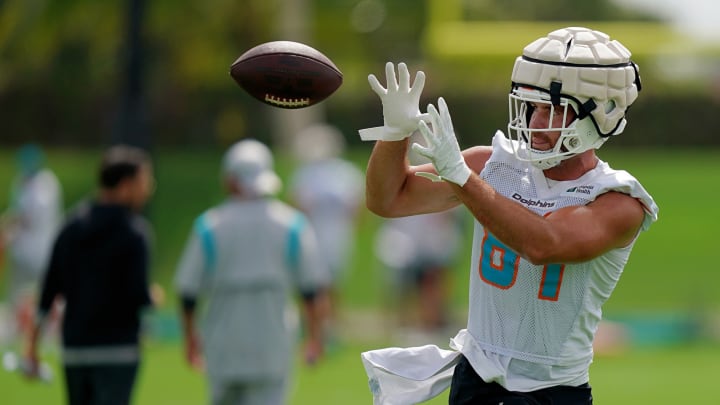 Miami Dolphins Stock Report: Joint Session with Texans (Practice 14)