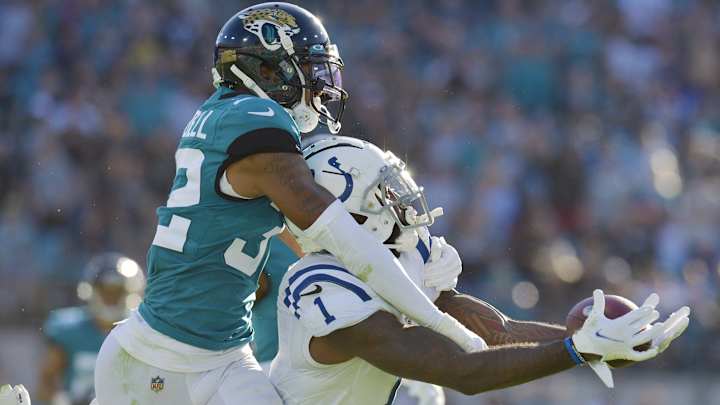 Jaguars' Tyson Campbell Down with Injury Jaguars' Tyson Campbell Down with Injury