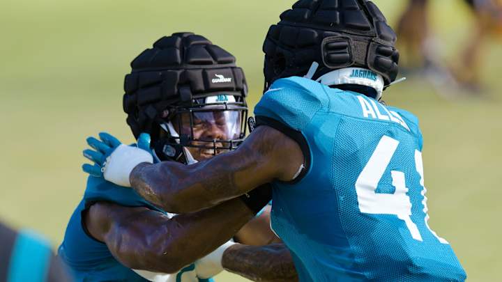 Jaguars' Travon Walker Records his First Sack