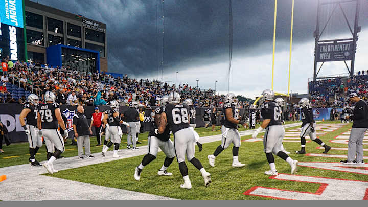 Raiders Roll Past Jaguars in Hall of Fame Game, 27-11