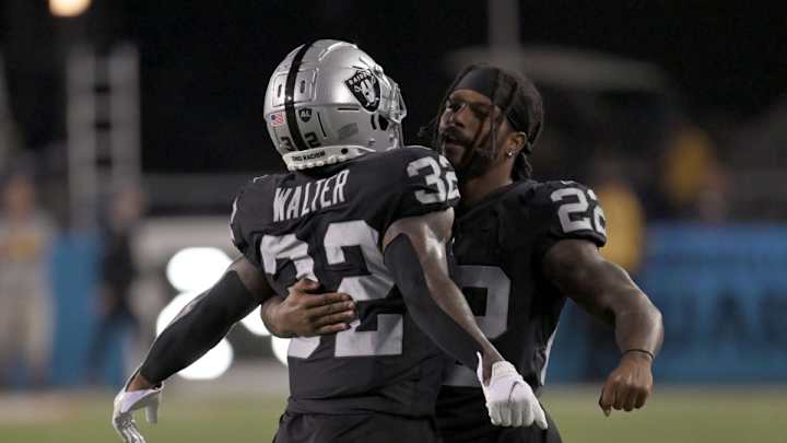 Raiders RBs Look Ready to Roll