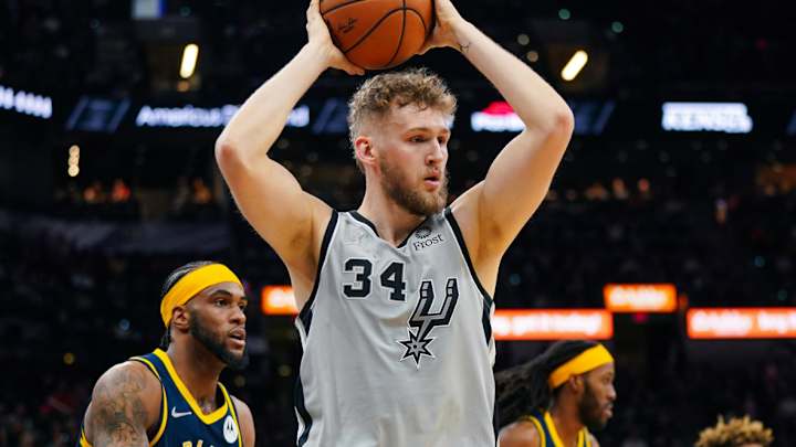 Jock Landale Excited for 'Championship Level Basketball' With Suns