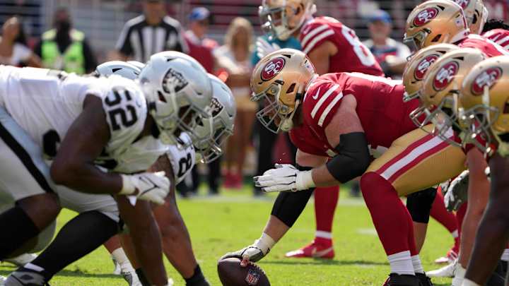 Kyle Shanahan is Comfortable With who the  49ers Have at Center