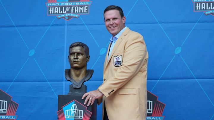 Tony Boselli Officially Becomes First Jaguar Enshrined in Pro Football Hall of Fame