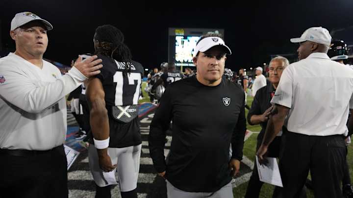 McDaniels and the Raiders Tried to Make the Most of HOF Trip McDaniels and the Raiders Tried to Make the Most of HOF Trip