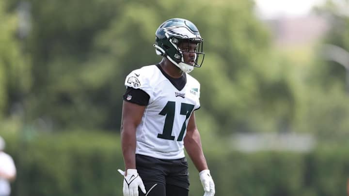 Nakobe Dean Getting First Team Reps with the Eagles