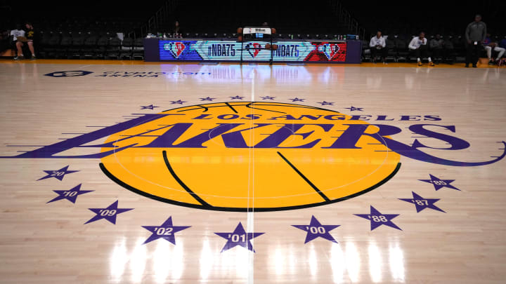 Lakers Not Expected to Make Trades Until After Thanksgiving, per Report