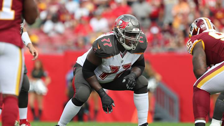 Jets Add to Depth on Offensive Line, Sign Veteran Tackle