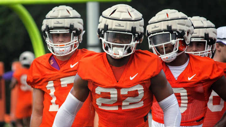 Clemson’s Old, New Linebackers are ‘Totally Bought In’
