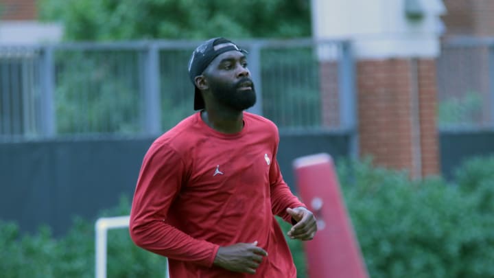 Oklahoma Assistant Coach Takes Western Kentucky Job