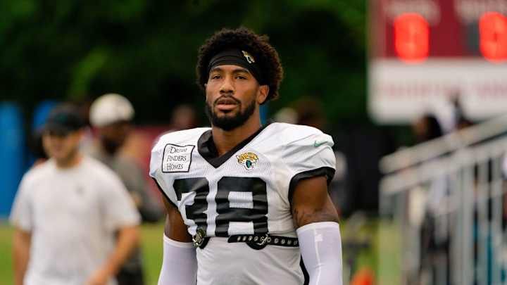 Jaguars Stock Report: Andre Cisco, Others on the Rise During Training Camp Jaguars Stock Report: Andre Cisco, Others on the Rise During Training Camp