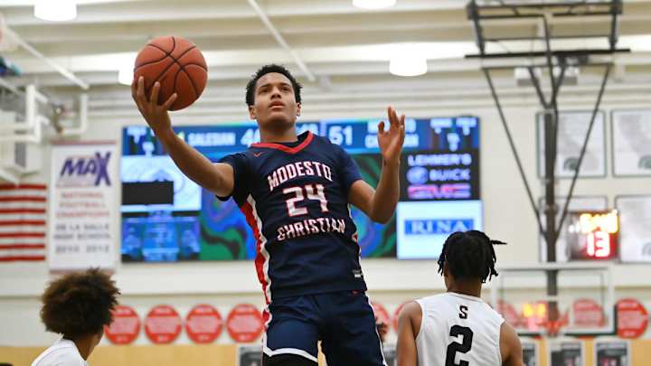 '24 SG Jamari Phillips Includes Louisville in Top Six '24 SG Jamari Phillips Includes Louisville in Top Six