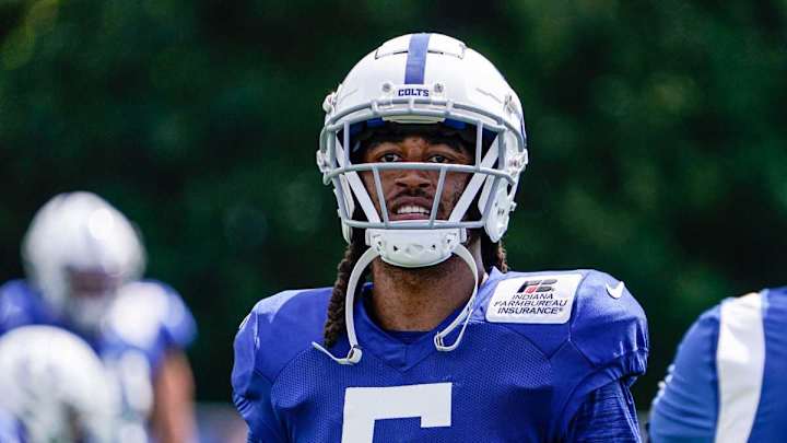 Film Room: Stephon Gilmore is Vital to Gus Bradley's Single-High Scheme