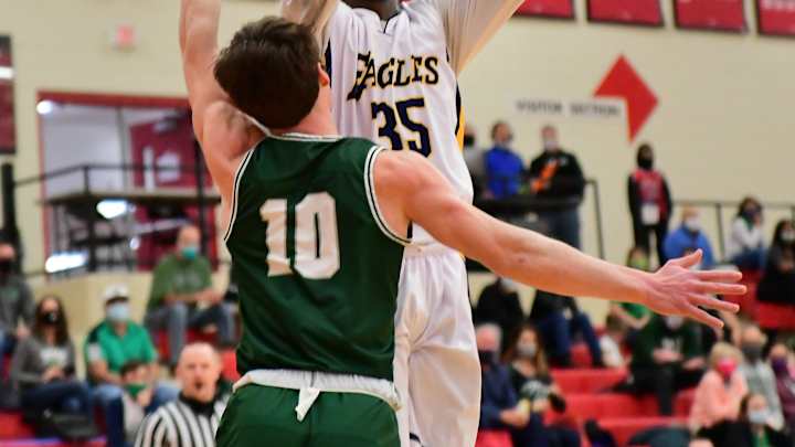 Four-Star 2024 UC Target Tyler McKinley Transferring to Link Academy