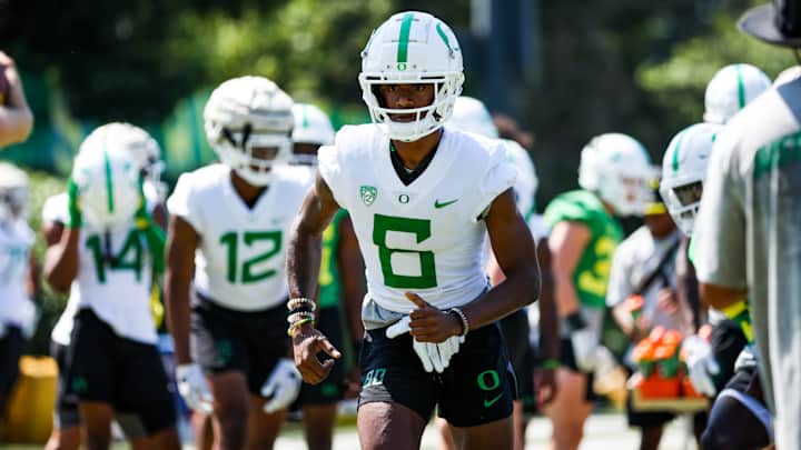 Isaah Crocker Excited by Oregon Wide Receiver Depth, Vertical Passing Attack in 2022 Isaah Crocker Excited by Oregon Wide Receiver Depth, Vertical Passing Attack in 2022