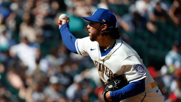 Breaking Down Mariners RHP Andrés Muñoz With Bill Hezel of Driveline Baseball