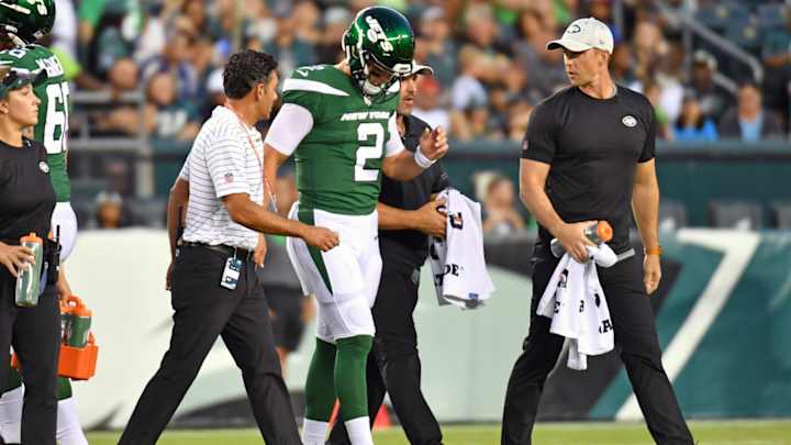 Jets QB Zach Wilson to Undergo MRI on Knee After Injury