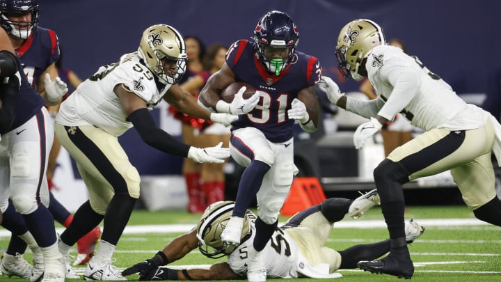 Texans Rookie RB Dameon Pierce Dazzles in Debut; Lovie Smith: 'He Caught My Eye'