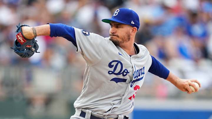 Dodgers News: Andrew Heaney Suffers Injury, Should Not Miss Time