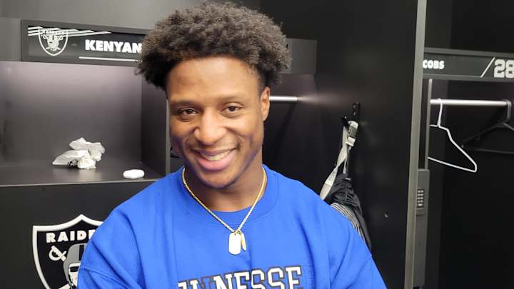 Kenyan Drake Speaks on His Versatility as a Running Back