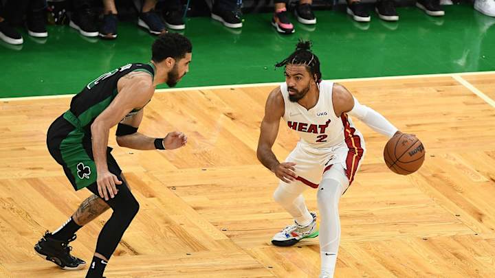 Miami Heat’s Jimmy Butler Makes Hilarious Comment Toward Gabe Vincent Miami Heat’s Jimmy Butler Makes Hilarious Comment Toward Gabe Vincent