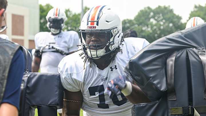 Jayson Jones thinks the offensive line will take a massive step forward in 2023 Jayson Jones thinks the offensive line will take a massive step forward in 2023