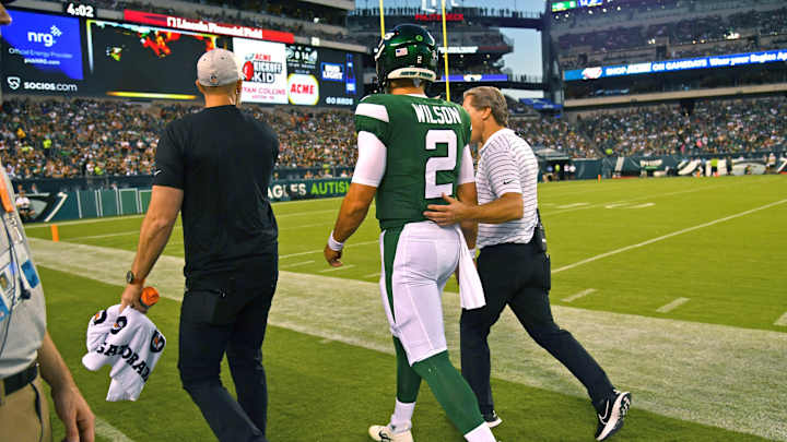 Ex-Jets Scout Urges Joe Douglas to Sit Zach Wilson in 2022