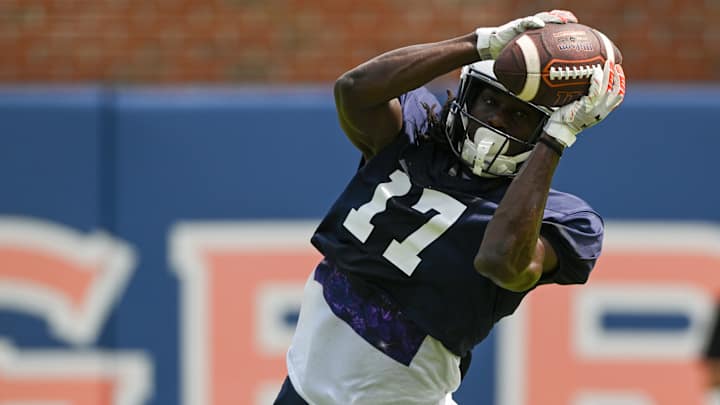 WATCH: Freshman WR Camden Brown scores first TD of Auburn career
