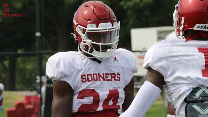 WATCH: Oklahoma CB Gentry Williams Opens Red River Rivalry With an Interception