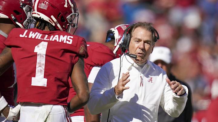 Sports Illustrated 2022 Preseason Top 25